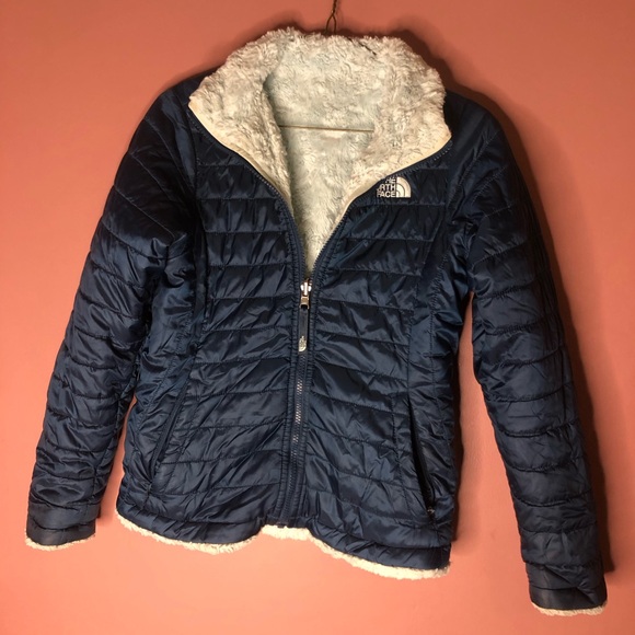 The North Facemossbud swirl reversible jacket blue and light blue